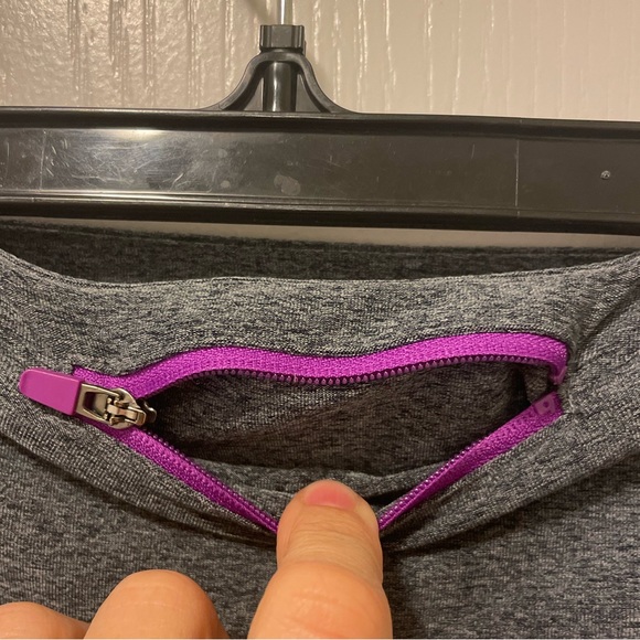 MPG capri grey tights with fuschia zip pocket size L - Picture 2 of 9